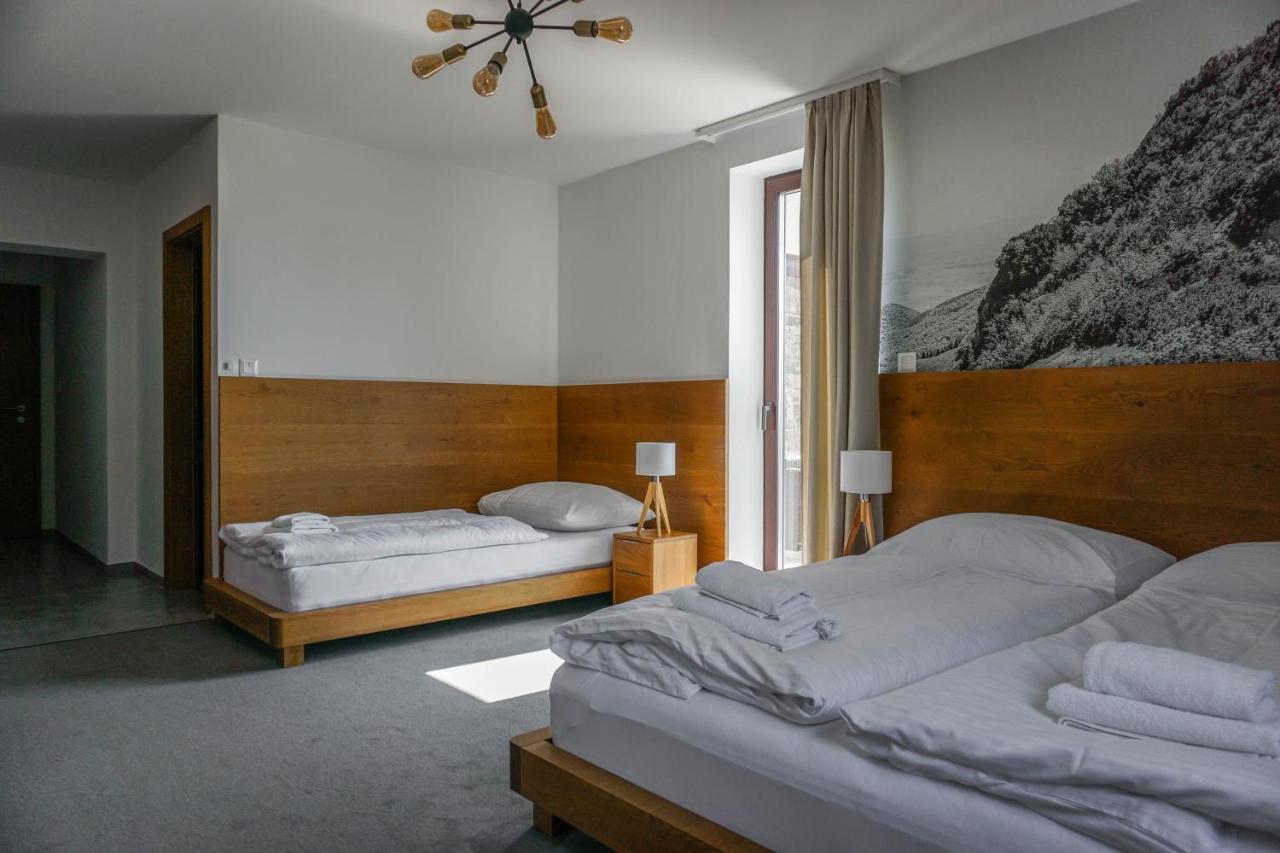 Apartmany Sport & Ski Valča Buitenkant foto