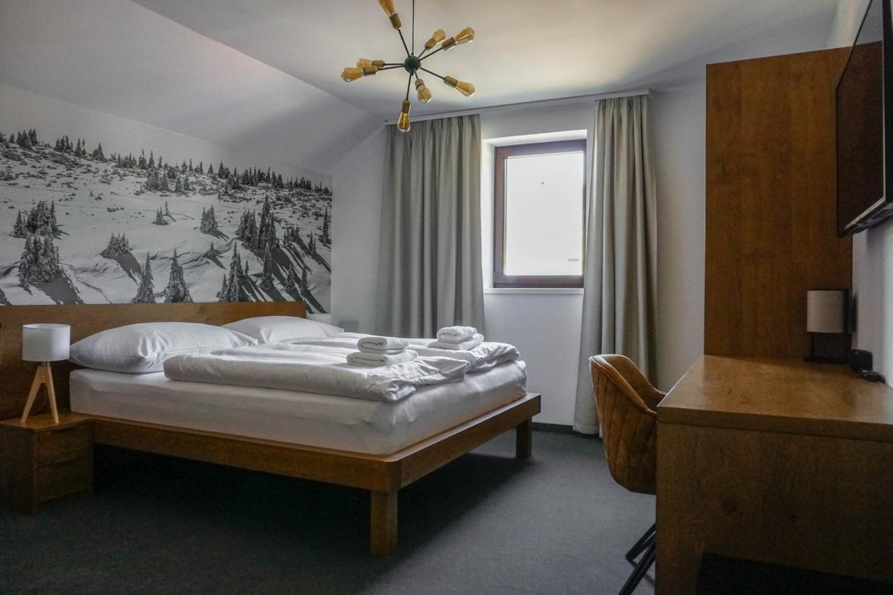 Apartmany Sport & Ski Valča Buitenkant foto